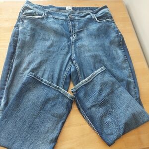 Penningtons D/C Classic Blue Denim Jeans w/ Back Pocket Details Plus Size 22